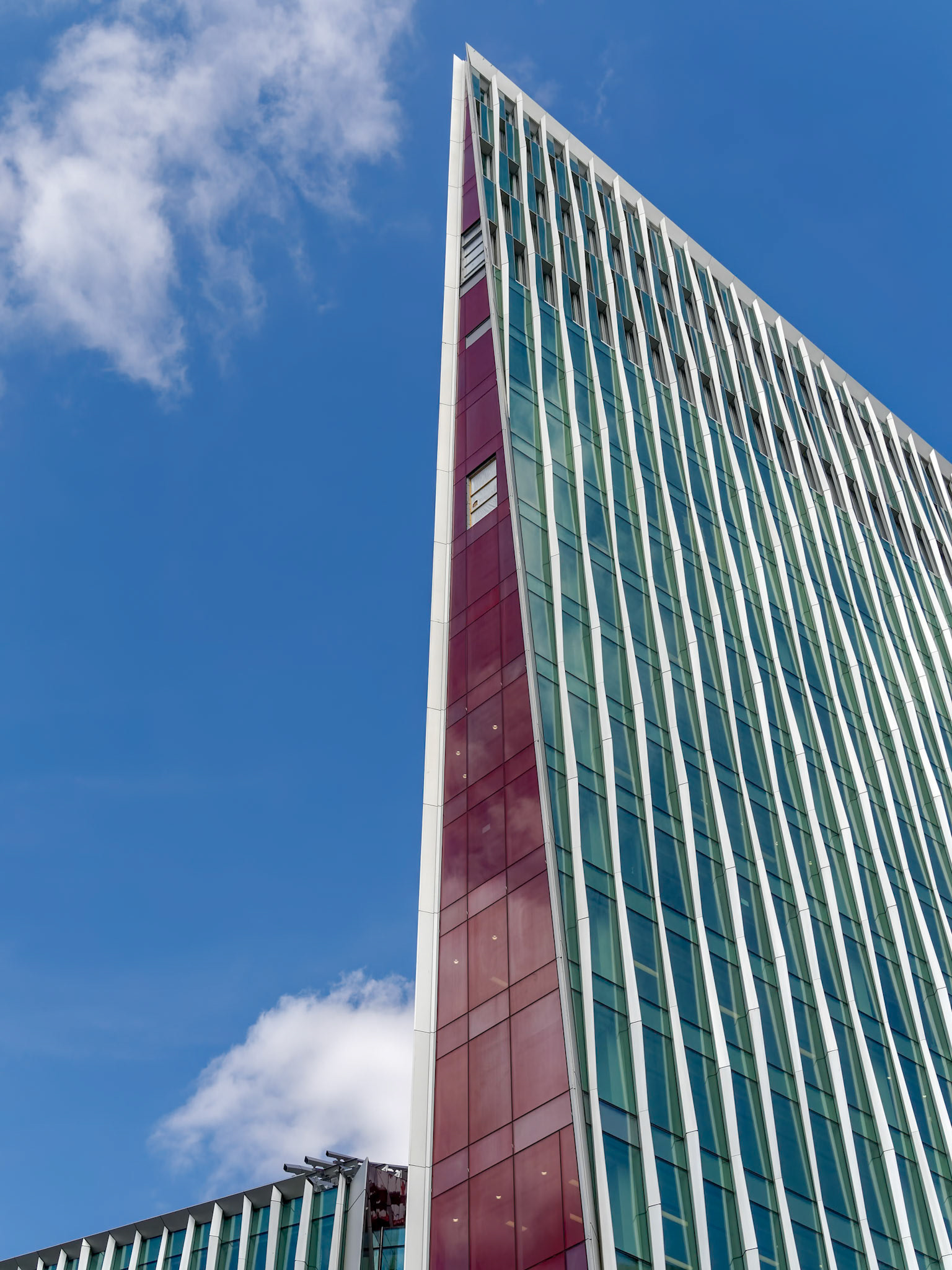 New Building next to Victoria Station