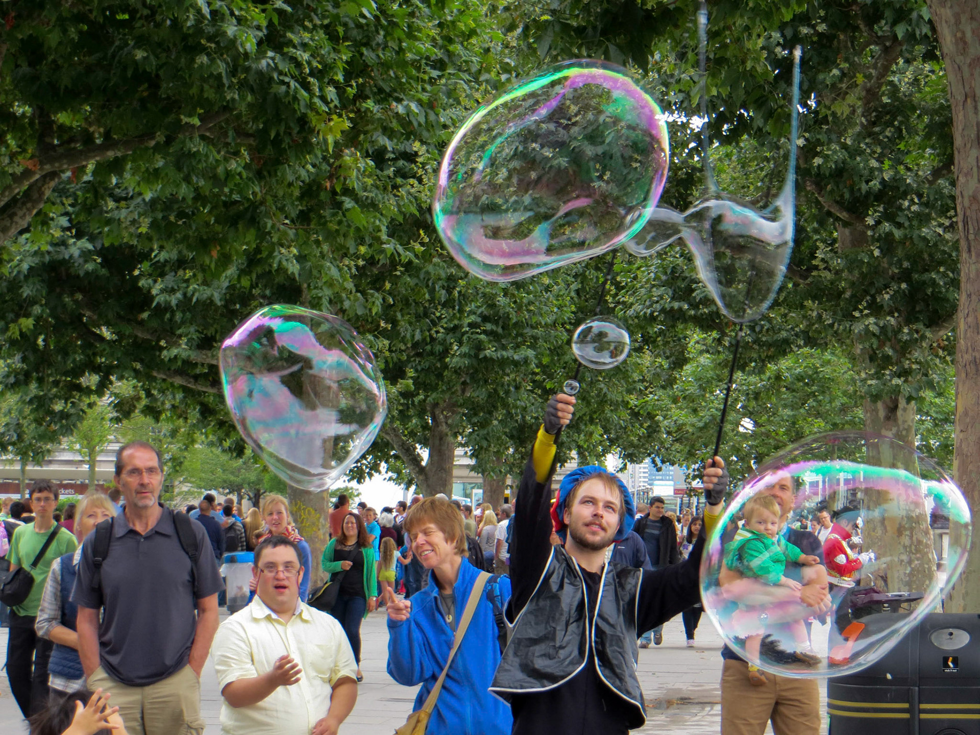 Bubblemaker on the Southbank