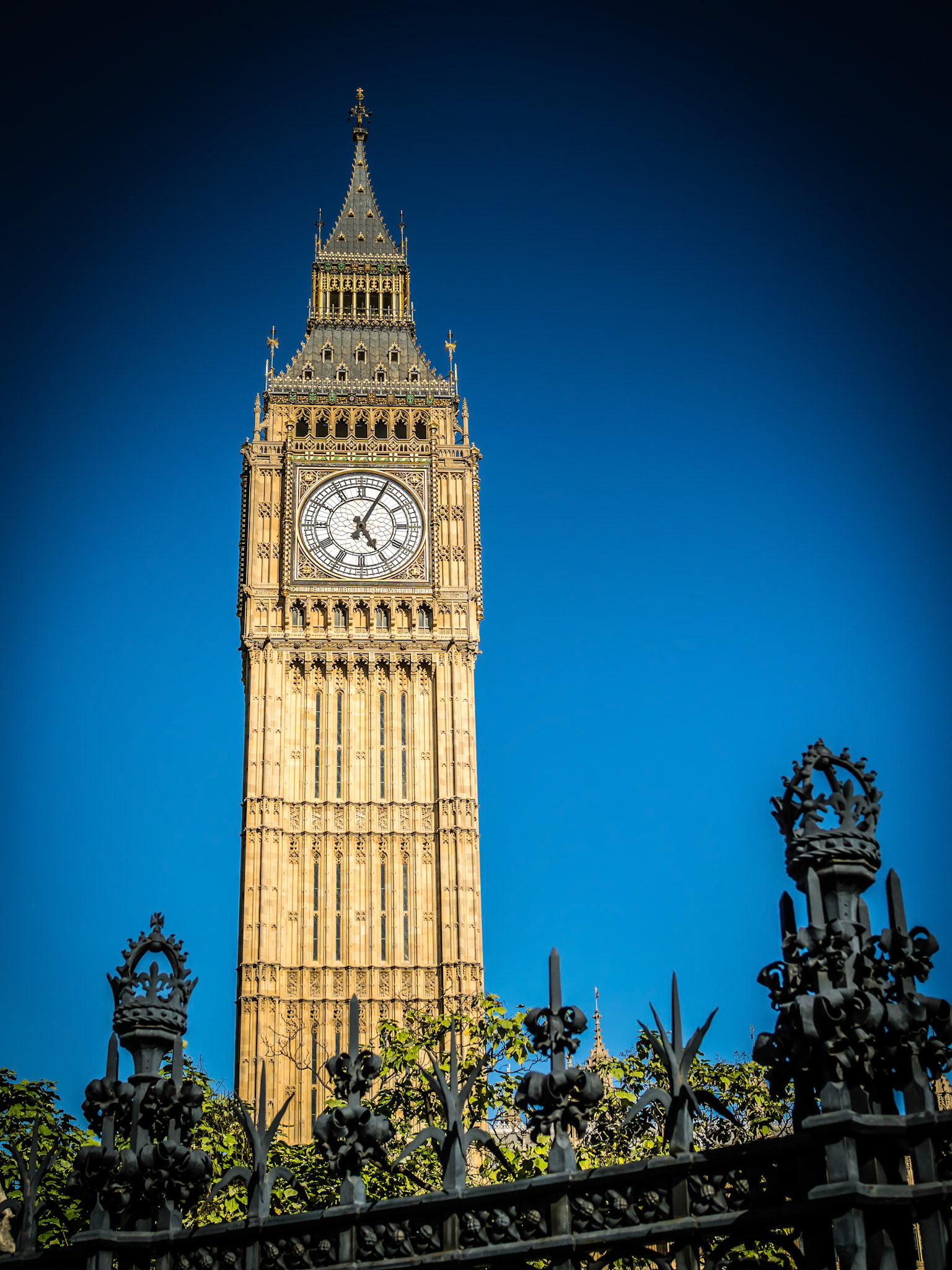 View of a Sunlit Big Ben